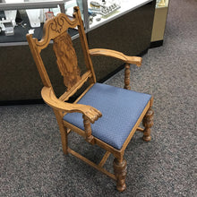Load image into Gallery viewer, Set Of Six 1930's Oak Dining Room Chairs (38x19x16)
