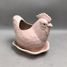Load image into Gallery viewer, Vintage Ceramic Hen Planter w/Saucer (6")
