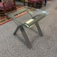 Load image into Gallery viewer, Metal Frame Glass Top End Table (24x24x24)
