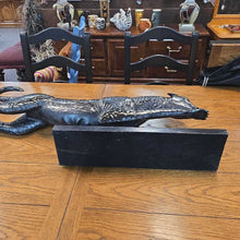 Load image into Gallery viewer, Large Metal Running Cheetah Sculpture (20x41x6.5)
