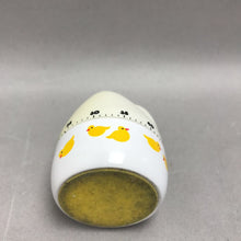 Load image into Gallery viewer, Vintage AVON Henrietta Hen Chicken Kitchen Timer 60 Minute Windup Works (3")
