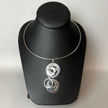 Load image into Gallery viewer, Silvertone Mod Geometric Drop Wire Collar Necklace
