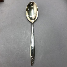 Load image into Gallery viewer, Holmes &amp; Edwards Inlaid Deep Silver 67pc Flatware

