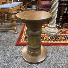 Load image into Gallery viewer, Wood Plant Stand (18x12x12)
