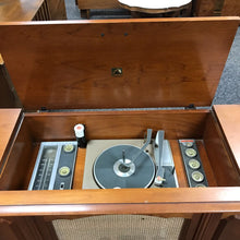 Load image into Gallery viewer, RCA Victor Console Radio ()32x43x17
