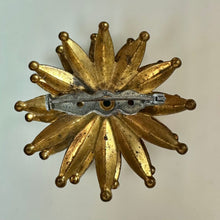 Load image into Gallery viewer, Vintage Emerald Green Center Goldtone Starburst Brooch Pin (2")
