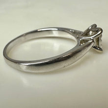 Load image into Gallery viewer, 14K White Gold Diamond Engagement Ring sz 8.5 (2.9g)
