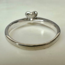 Load image into Gallery viewer, 14K White Gold Diamond Engagement Ring sz 8.5 (2.9g)

