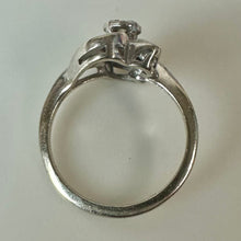 Load image into Gallery viewer, 14K White Gold Diamond Vintage Engagement Ring sz 5 (2.6g)
