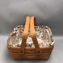 Load image into Gallery viewer, Longaberger Basket with Liner &amp; Protector Handles (4x10x10)
