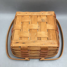 Load image into Gallery viewer, Longaberger Basket with Liner &amp; Protector Handles (4x10x10)

