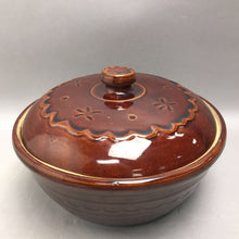 Load image into Gallery viewer, Marcrest Brown Daisy Dot Stoneware Casserole / Dutch Oven (5.5x8.25)
