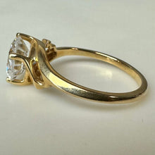 Load image into Gallery viewer, 14K Gold Cubic Zirconia Engagement Ring sz 7.75 (3.0g)
