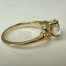 Load image into Gallery viewer, 14K Gold Cubic Zirconia Engagement Ring sz 7.75 (3.0g)
