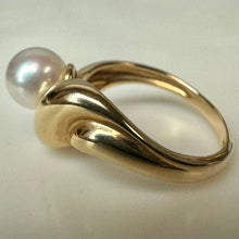 Load image into Gallery viewer, 14K Gold Pearl Ring sz 8 (4.9g)
