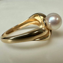 Load image into Gallery viewer, 14K Gold Pearl Ring sz 8 (4.9g)
