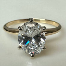 Load image into Gallery viewer, 14K Gold Cubic Zirconia Engagement Ring sz 8 (2.8g)
