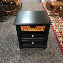 Load image into Gallery viewer, Hamma Tables Black End Table (24x24x26)
