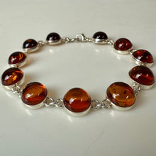 Load image into Gallery viewer, Sterling Baltic Amber Round Link Bracelet (8")
