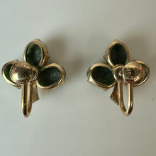 Load image into Gallery viewer, Vintage WRE Gold Filled Green Jade Clover Screw Back Earrings (0.75")
