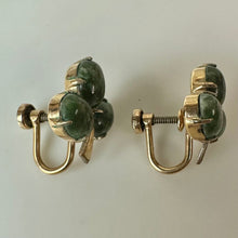 Load image into Gallery viewer, Vintage WRE Gold Filled Green Jade Clover Screw Back Earrings (0.75")
