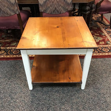 Load image into Gallery viewer, Pine / White End Table (24x26x26)
