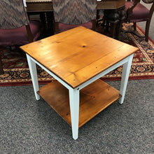 Load image into Gallery viewer, Pine / White End Table (24x26x26)
