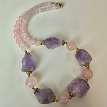Load image into Gallery viewer, Vintage Lee Sands Amethyst Chunk Rose Quartz Beaded Necklace (18")
