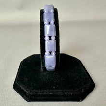 Load image into Gallery viewer, Lavender Jade Stretch Beaded Bracelet
