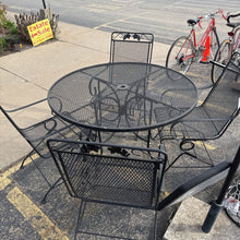 Load image into Gallery viewer, Patio Table w/4 Chairs (30x48x48)
