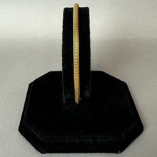 Load image into Gallery viewer, Vintage Joan Rivers Goldtone Mesh Snake Chain Bracelet (8")
