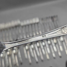 Load image into Gallery viewer, Wm Rogers Silverplate Flatware Set - Memory-Hiawatha (56pc)
