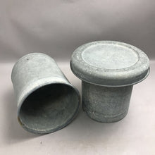 Load image into Gallery viewer, Vintage Galvanized Metal Chicken Waterer (13")
