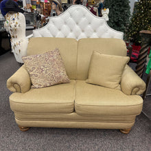 Load image into Gallery viewer, Flexsteel Loveseat Sofa (36x60x39)
