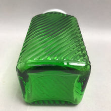Load image into Gallery viewer, Vintage Owens-Illinois Green Glass Hoosier 5" Tea Canister 1930s w/Lid
