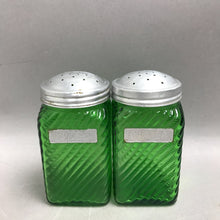 Load image into Gallery viewer, Vintage Owens Illinois Green Depression Glass Salt Pepper Shakers Ribbed 1930s (4")
