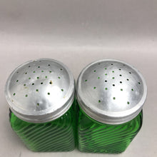 Load image into Gallery viewer, Vintage Owens Illinois Green Depression Glass Salt Pepper Shakers Ribbed 1930s (4")
