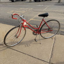 Load image into Gallery viewer, Schwinn Varsity 10 Speed Bike
