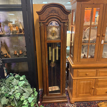 Load image into Gallery viewer, Ridgeway Grandfather Clock (75x22x16)
