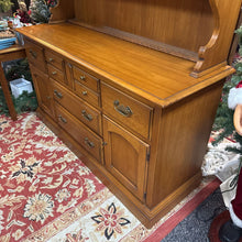 Load image into Gallery viewer, Drexel Buffet / Hutch (77x60x20)
