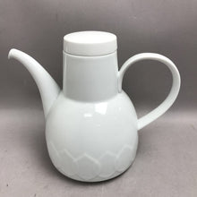 Load image into Gallery viewer, Rosenthal Lotus White Mini Coffee Pot with Lid (8")
