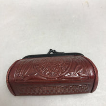 Load image into Gallery viewer, Mexico Hand Tooled Red Leather Coin Purse Kiss Lock (3")
