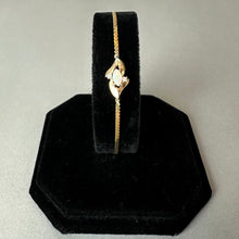 Load image into Gallery viewer, 14K Gold Opal Diamond Vintage 7" Bracelet (2.5g)
