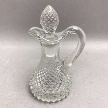 Load image into Gallery viewer, Vintage Glass Duncan Hobnail Cruet (4")
