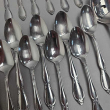 Load image into Gallery viewer, Oneida Community Stainless Steel Flatware Set - Chantelaine (85pc)
