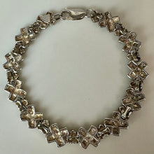 Load image into Gallery viewer, Vintage Beverly Hills Sterling XO Heart Link Bracelet (7.25")
