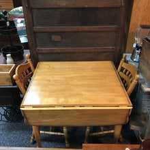 Load image into Gallery viewer, Dropleaf Table w/2 Chairs (30x50x36)
