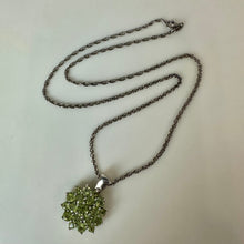 Load image into Gallery viewer, Vintage Sterling Peridot Cluster Pendant on 18" Chain Necklace (1")
