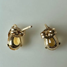 Load image into Gallery viewer, 10K Gold Citrine Stud Earrings (0.7g)
