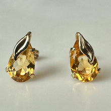Load image into Gallery viewer, 10K Gold Citrine Stud Earrings (0.7g)
